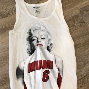 MARILYN MONROE MIAMI HEAT TANK TOP